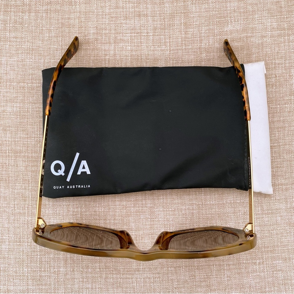 EUC Quay common love sunglasses - Picture 5 of 7